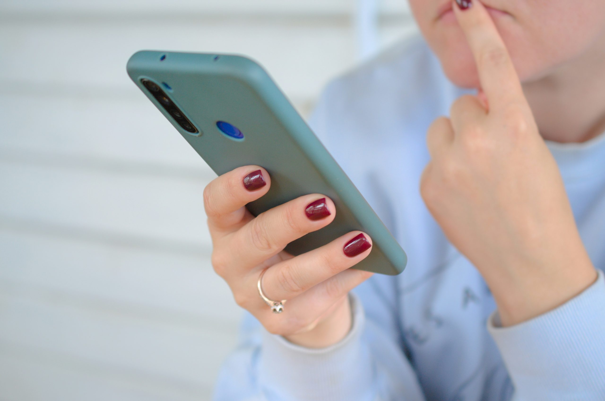 Gagner de l'argent avec son smartphone : méthodes fiables et erreurs à éviter