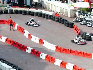 Le bon moment d'adhérence des pneus de kart se mesure en pression, pas en minutes